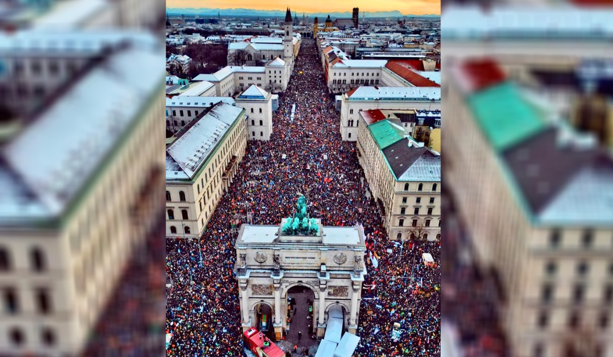 Große Demo Gegen Rechts In München